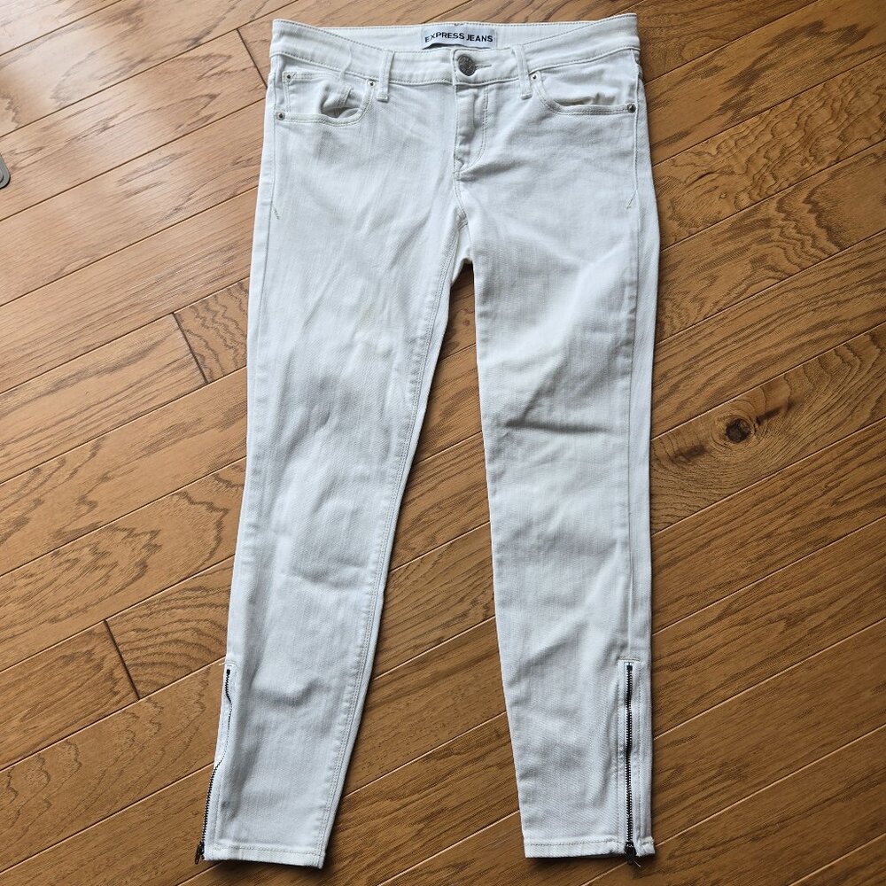 Express Stella Low Rise Ankle Skinny Jeans in White